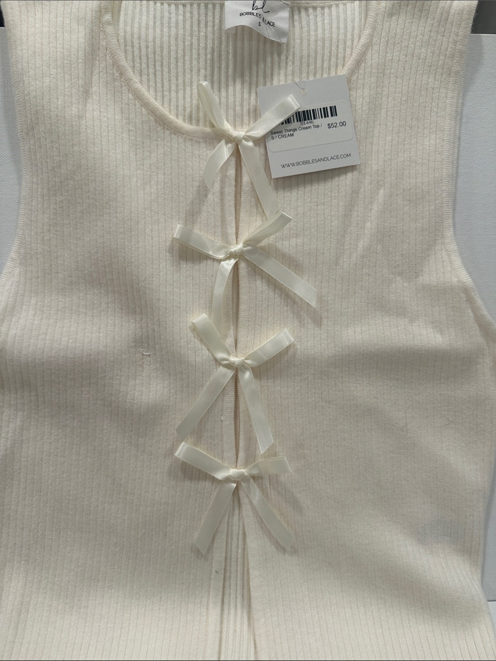 BOBBLES AND LACE Cream Ribbed Bow-Front Tank